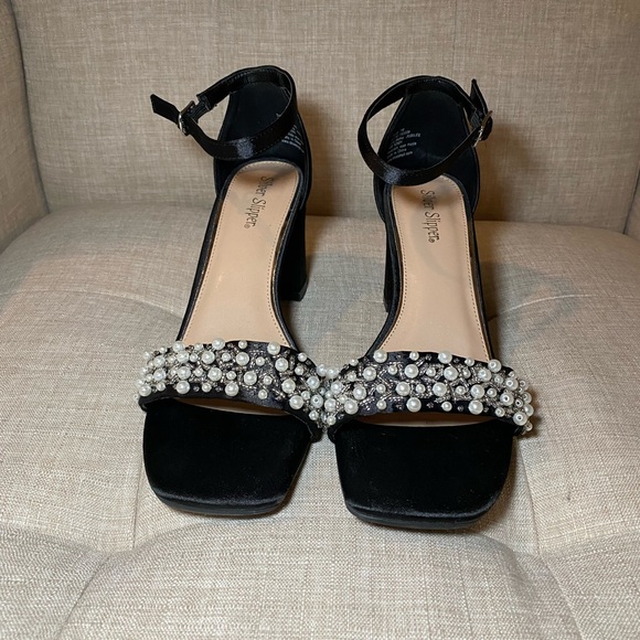 3-Inch Black Heels with Pearl Embellishment - Picture 2 of 5
